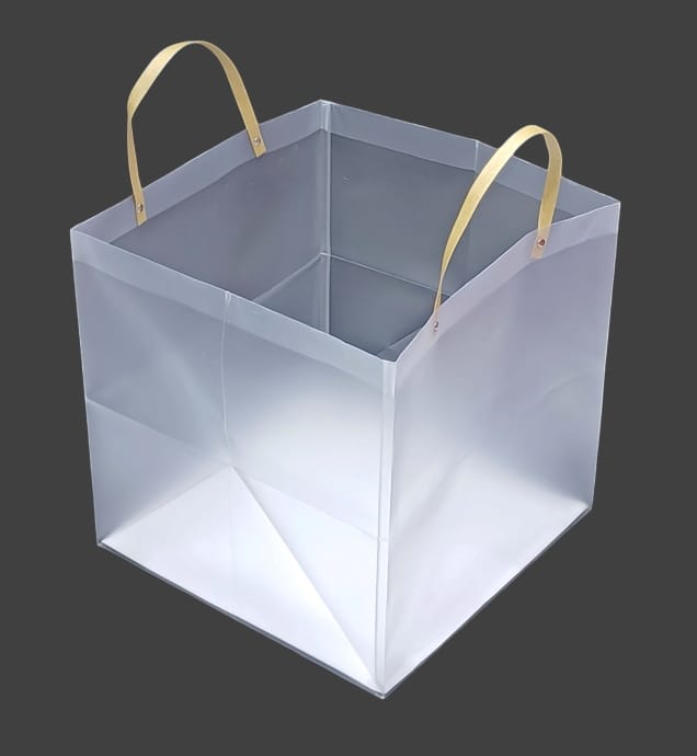 Semi-transparent hard plastic bags 12pcs Size  30CM ×35CM ×30CM