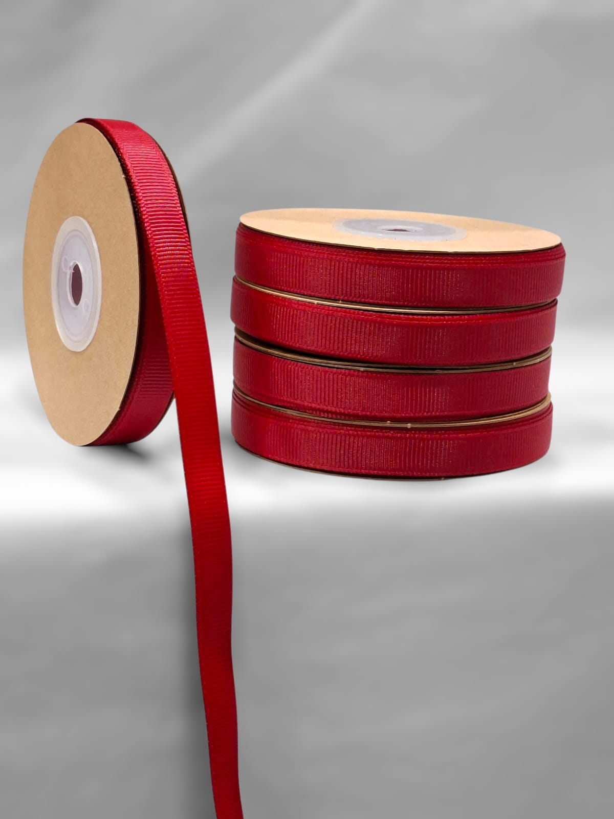 Red "Pica" tapes (16 m × 1 cm)