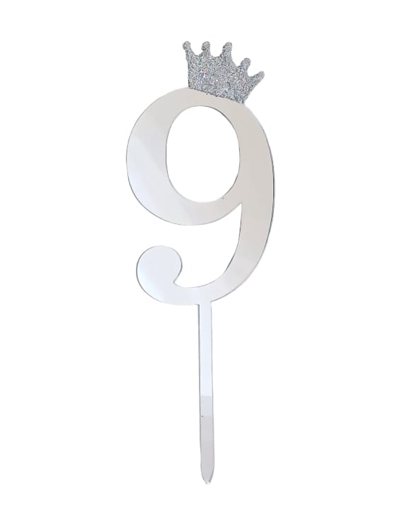 Acrylic cake topper bearing the number 9, silver